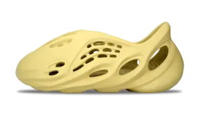 adidas Yeezy Foam RNNR Sulfur