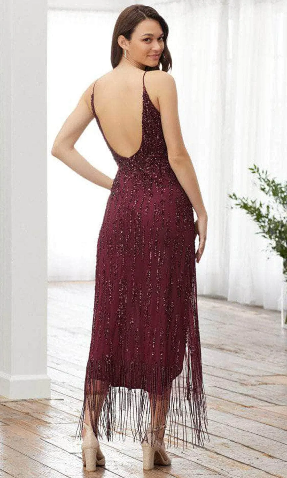 Adrianna Papell Platinum 40377 - Halter Sheath Dress
