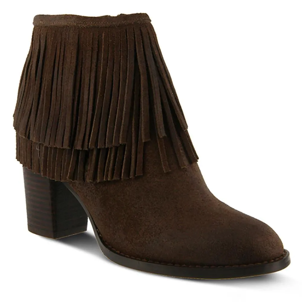 Bernat Booties by Azura