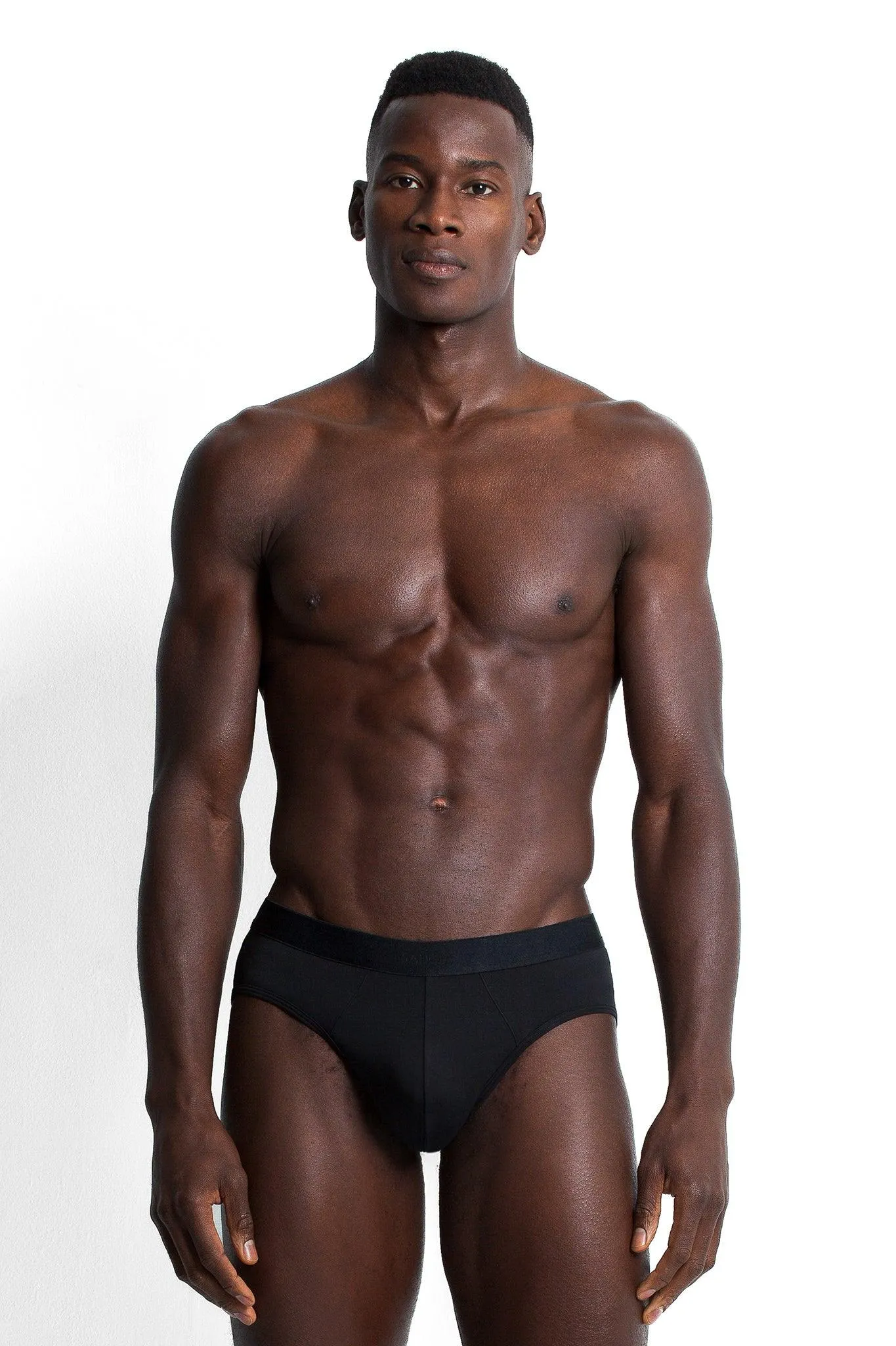 ELITE BRIEF