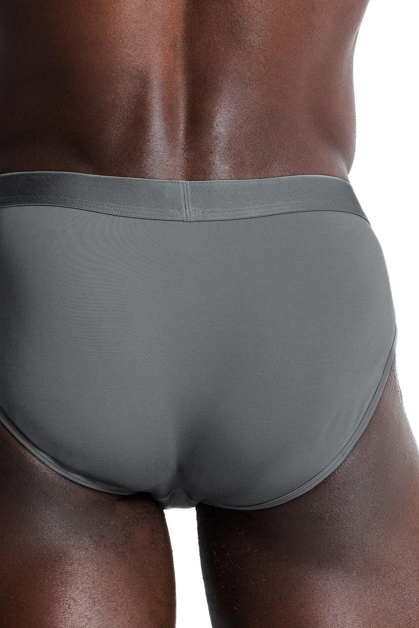 ELITE BRIEF