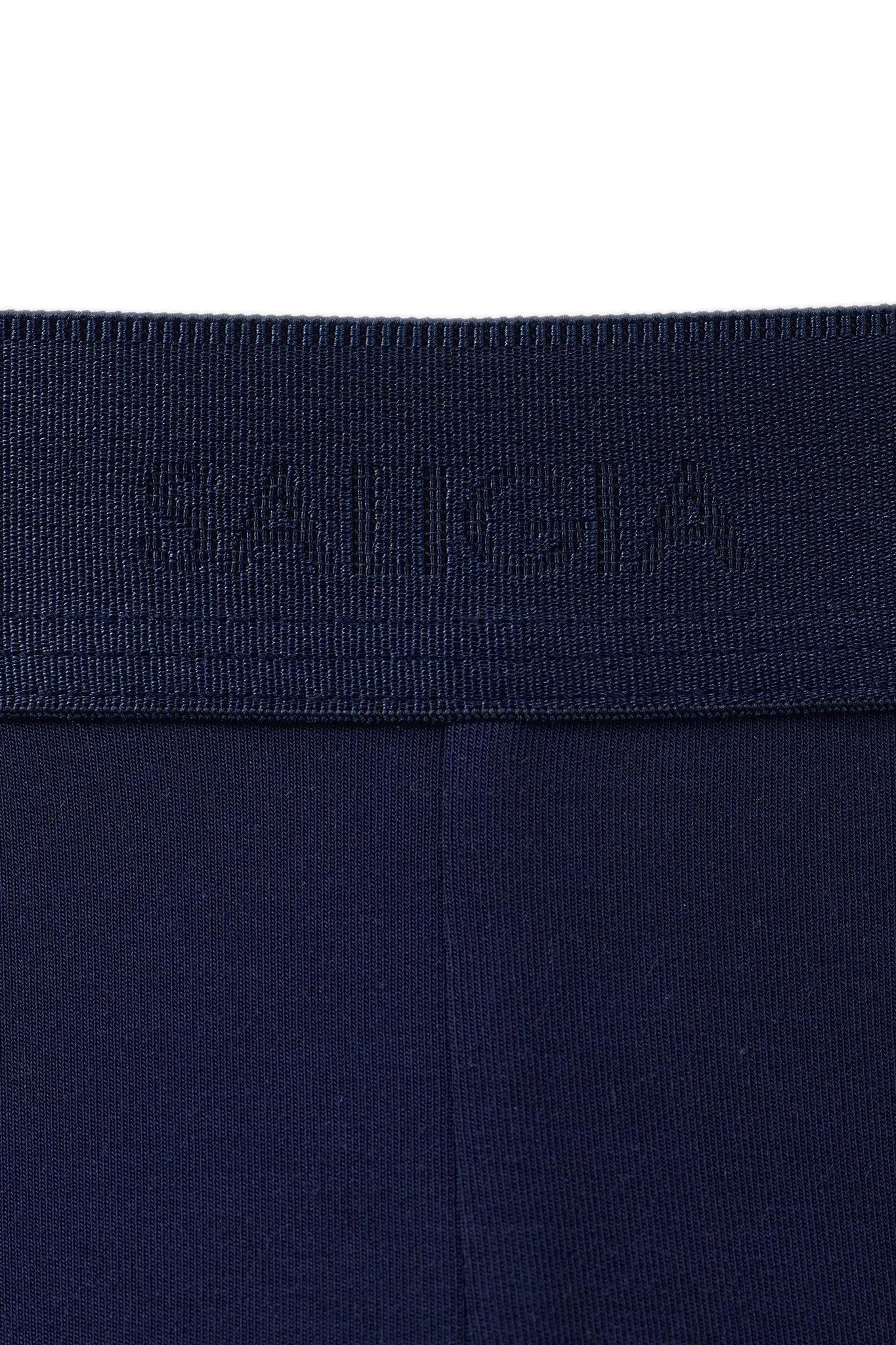 ELITE BRIEF