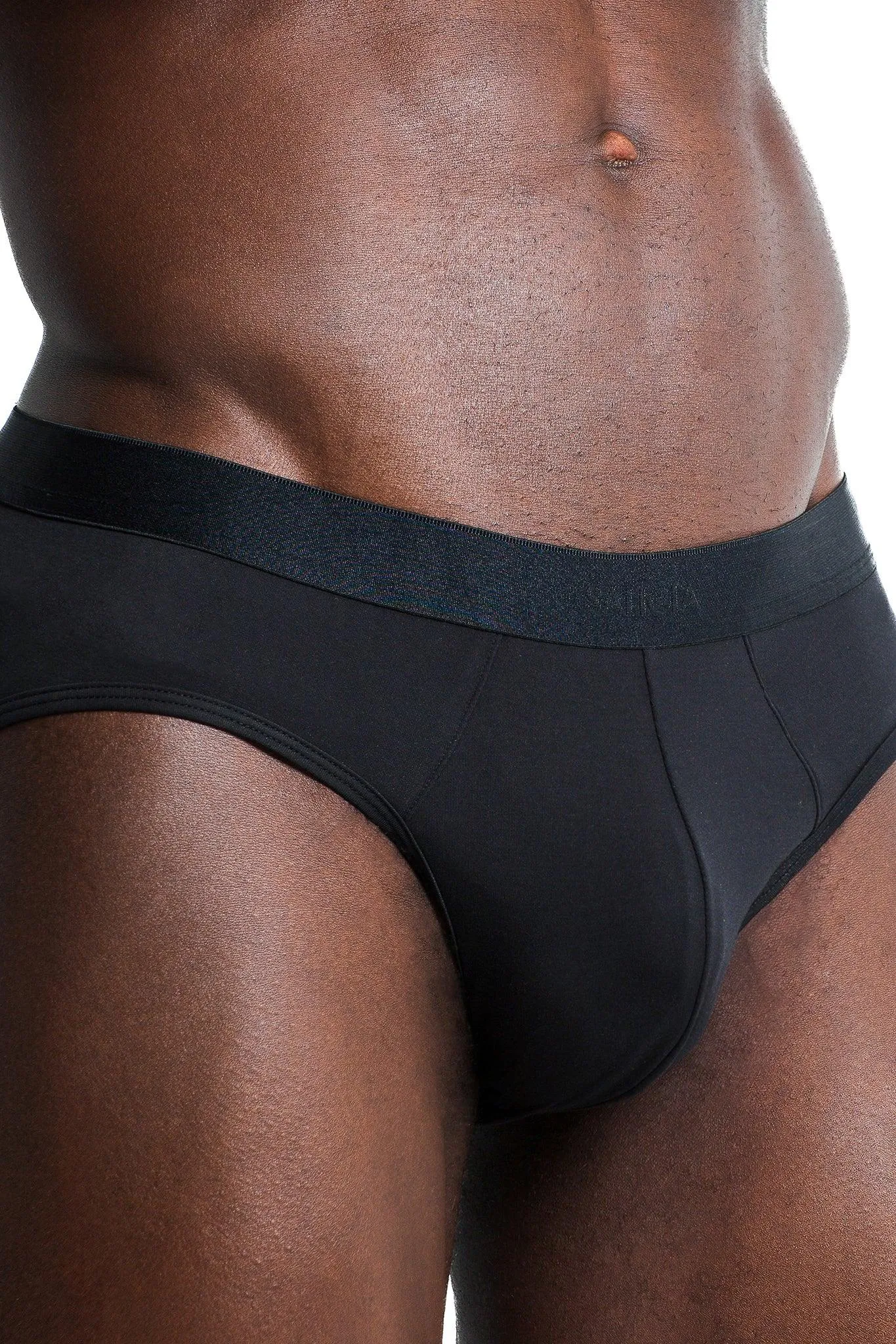 ELITE BRIEF