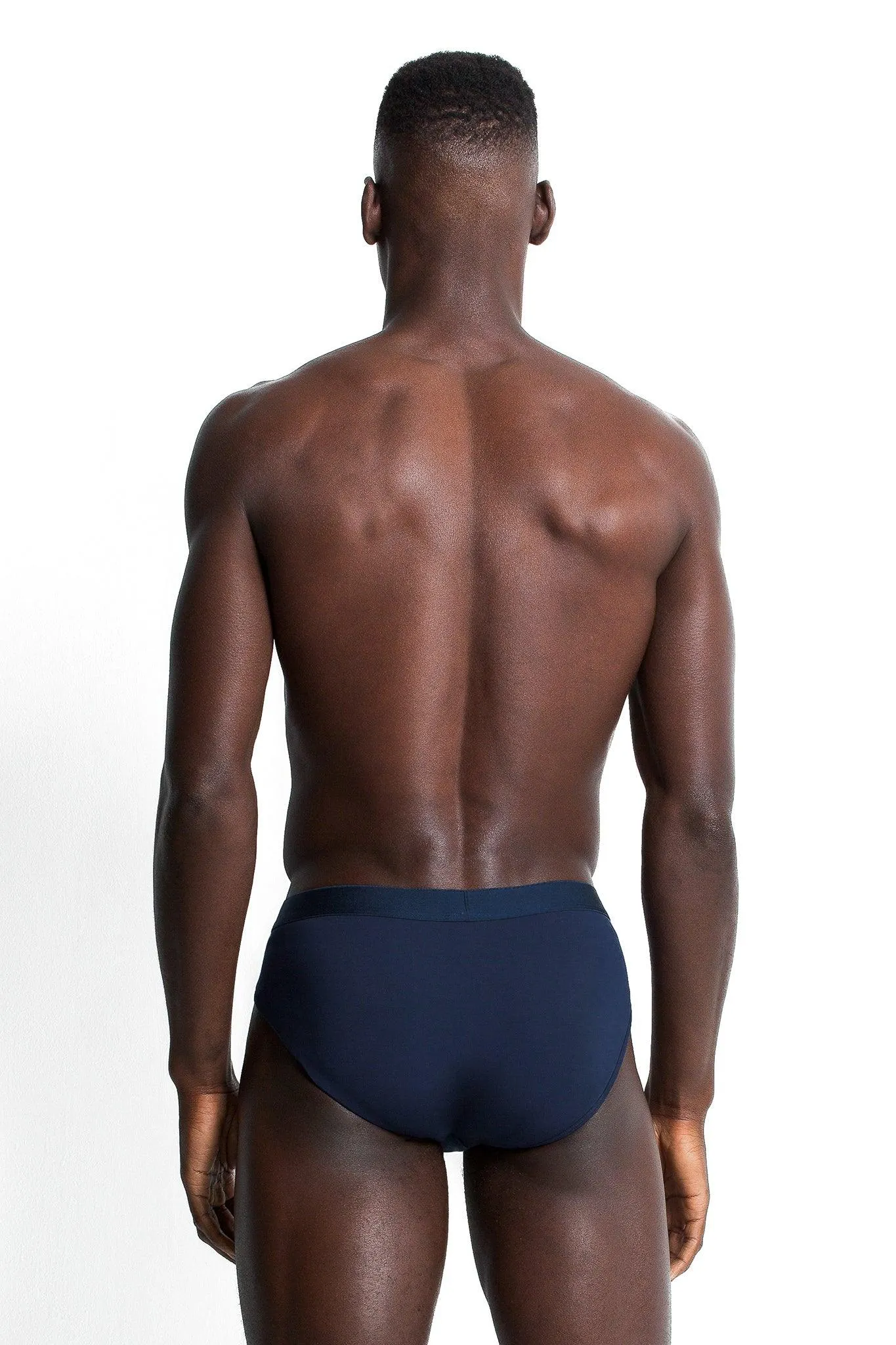 ELITE BRIEF