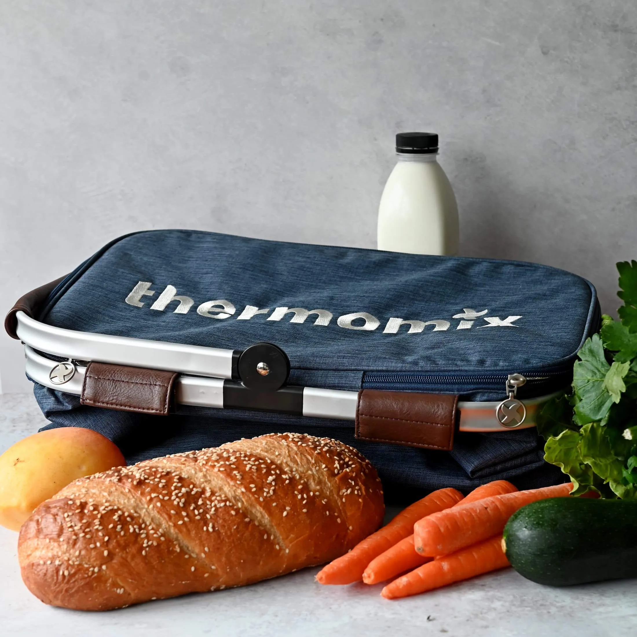 Insulated Carry Basket