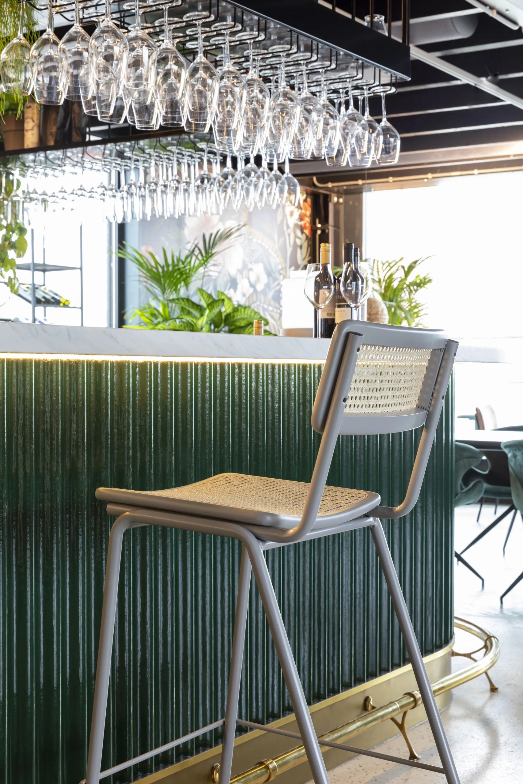 Jort Counter Stool with Webbing