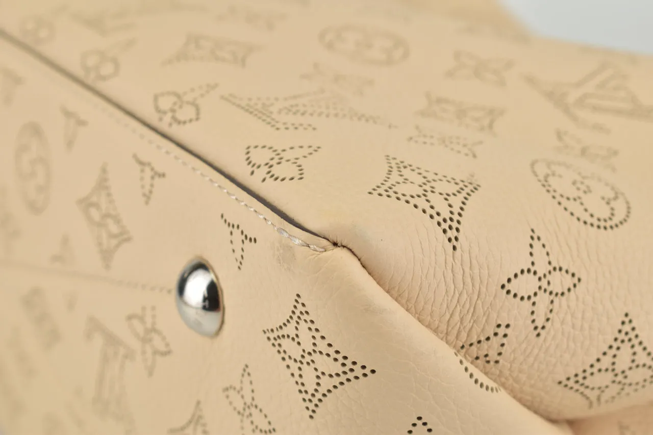M59203 Bella Tote in Creme Beige