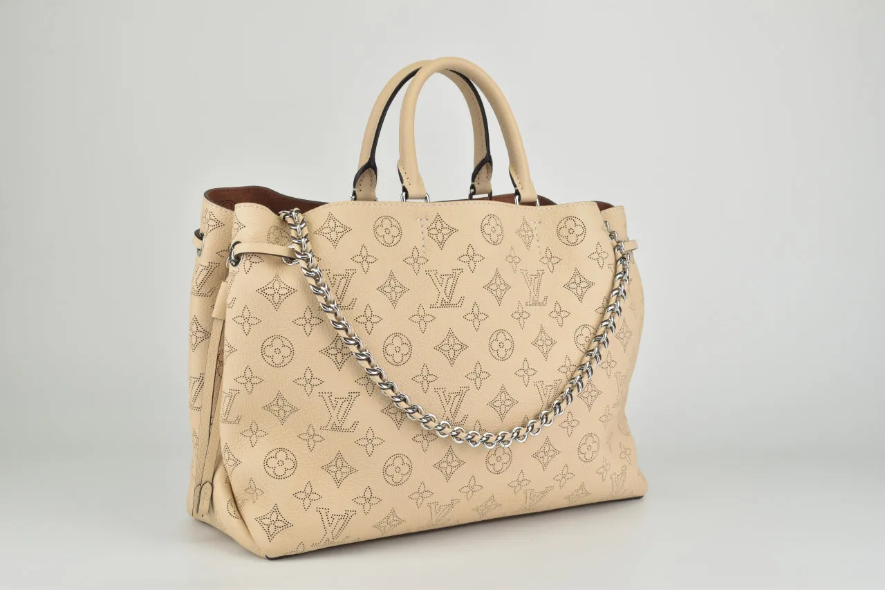 M59203 Bella Tote in Creme Beige