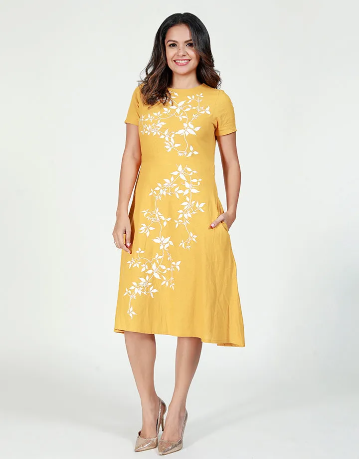 Short Sleeves Dress with Placement Print