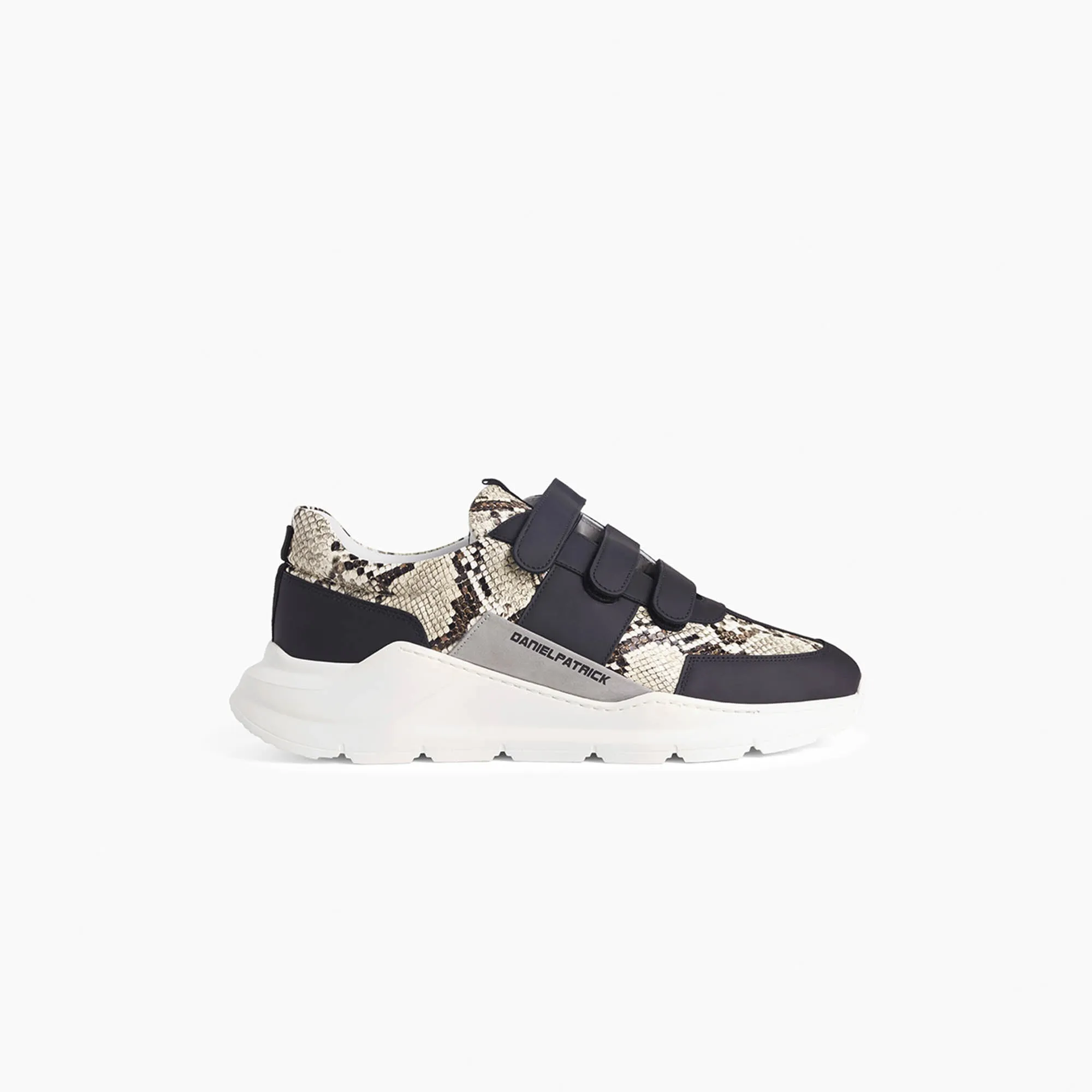 velcro panel runner / black   ivory python