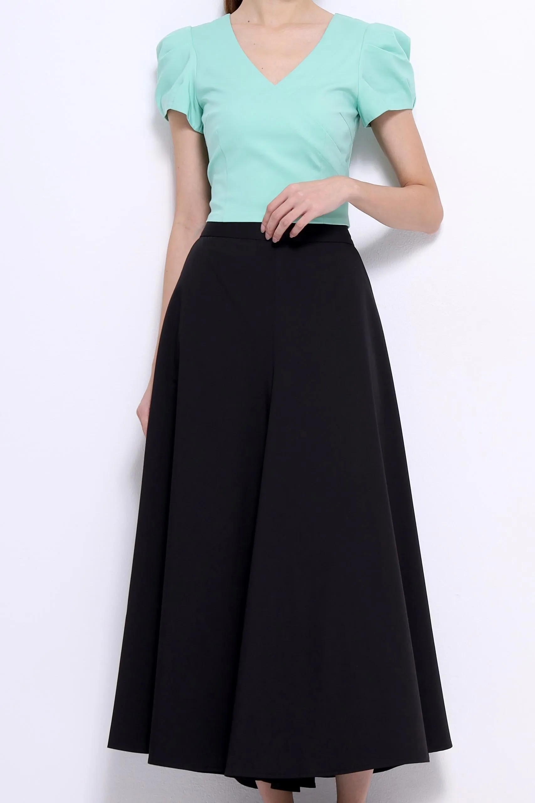 Verly Wide Legged Pants